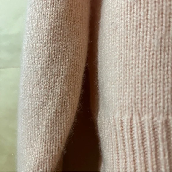 Aritzia | NWOT Wilfred Luxe Cashmere Jara Sweater Turtleneck Coral Blush Size XS - Picture 8 of 13